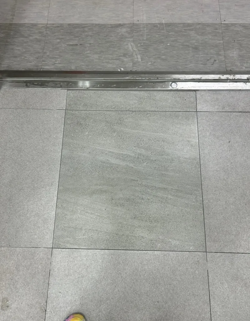 데코타일콘크리트바탕면