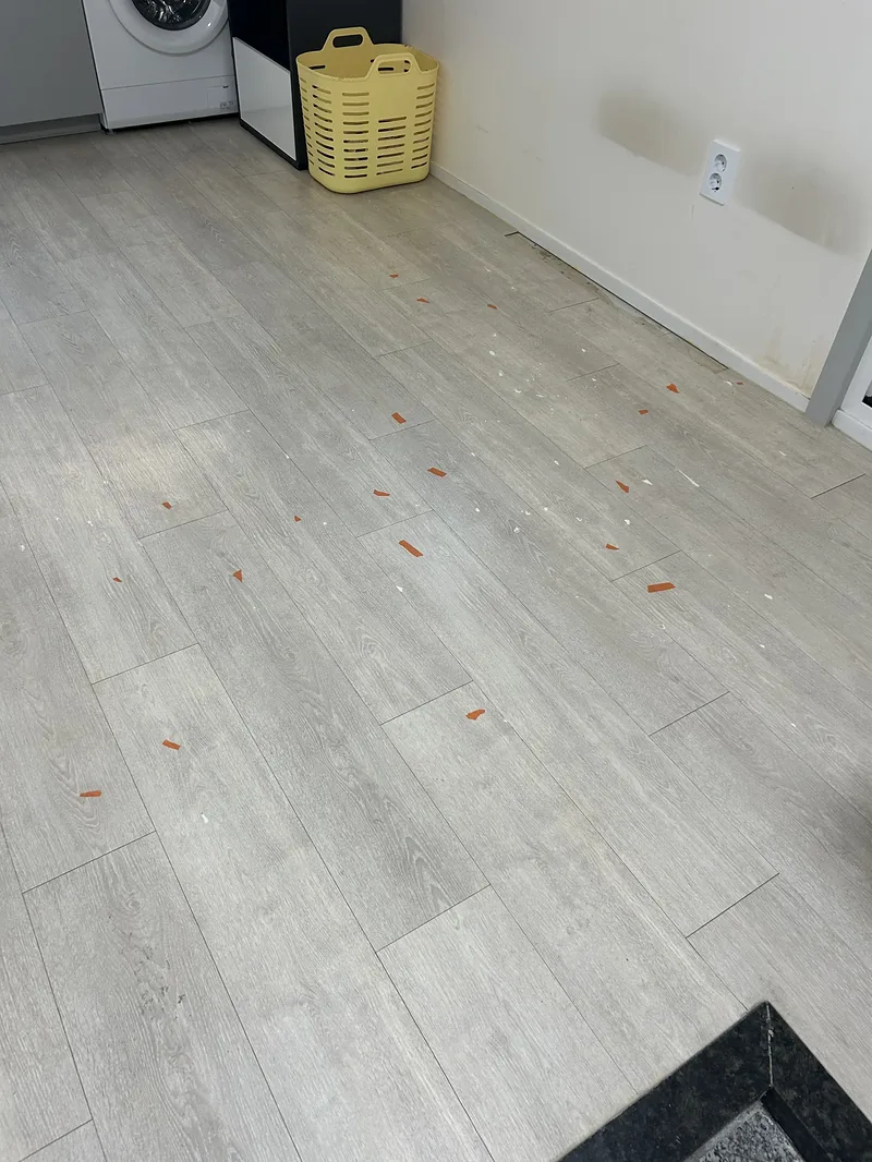 화장실데코타일교체